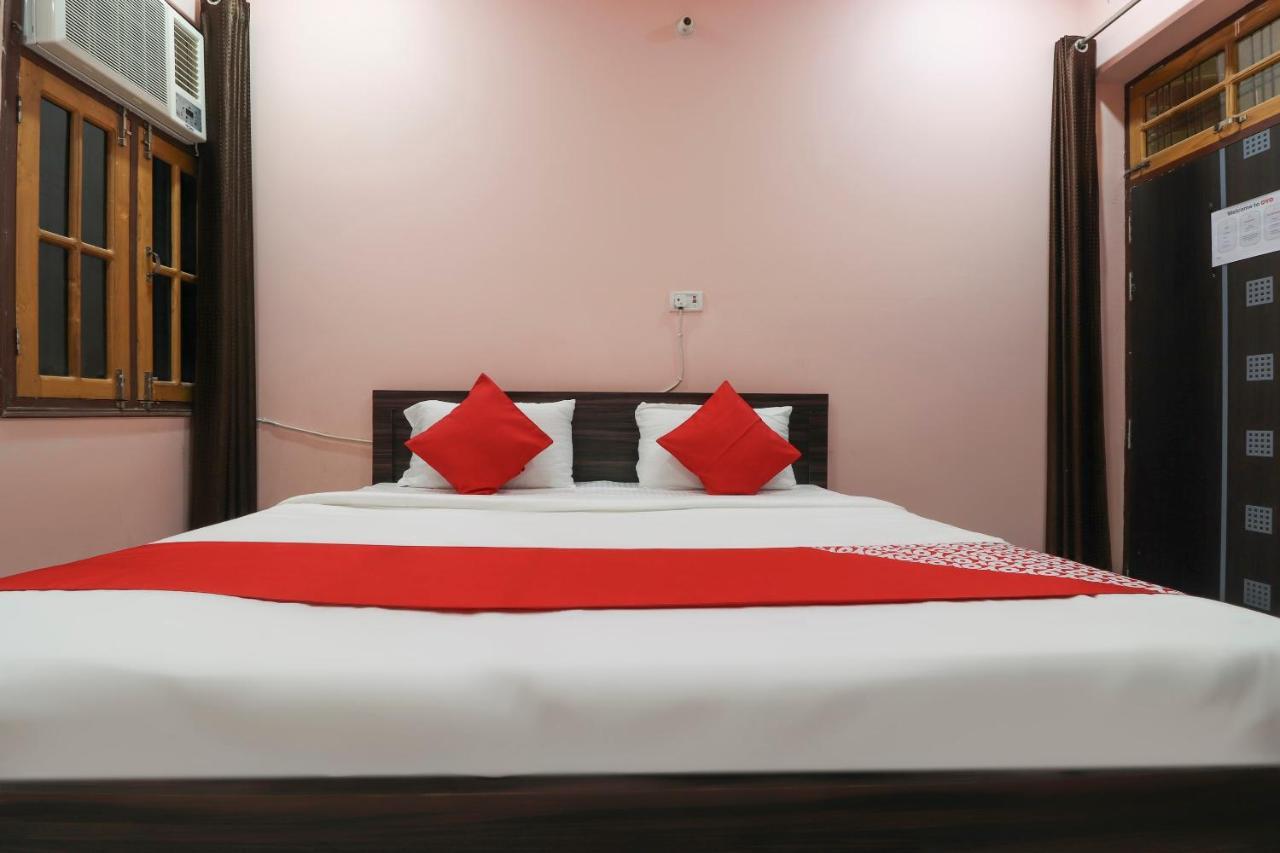 Oyo Hotel Aryan Galaxy Bhauli Eksteriør billede